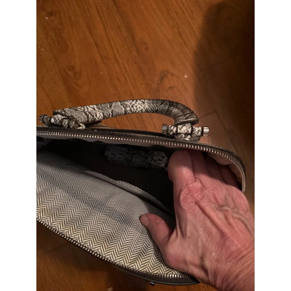 Womens Dome Satchel Handbag Snakeskin Print‎ Black White Silver  Handle Bag